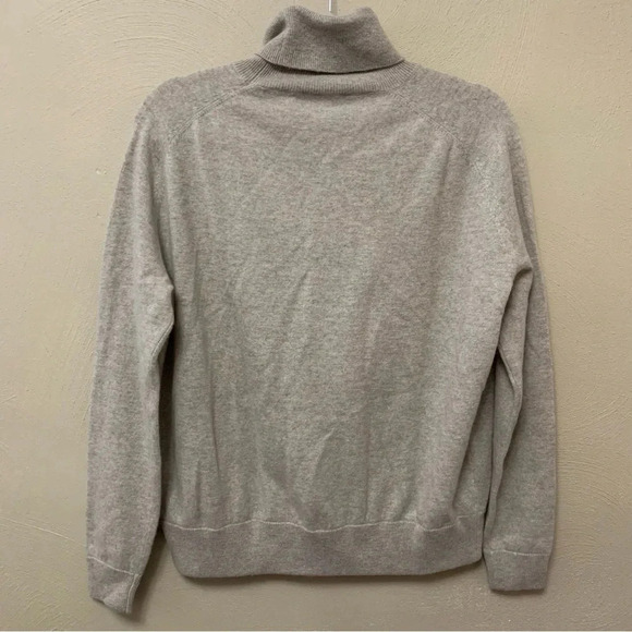 CO Essentials Cashmere Sweater Size Small - Picture 3 of 6
